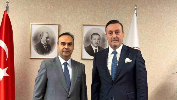 Muradiye OSB Başkanı Kıvırcık’tan Bakan Kacır’a ziyaret: Yeşil dönüşüm başlıyor