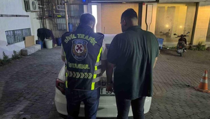 Plakasız lüks aracıyla drift atan maganda kameraya yansıdı