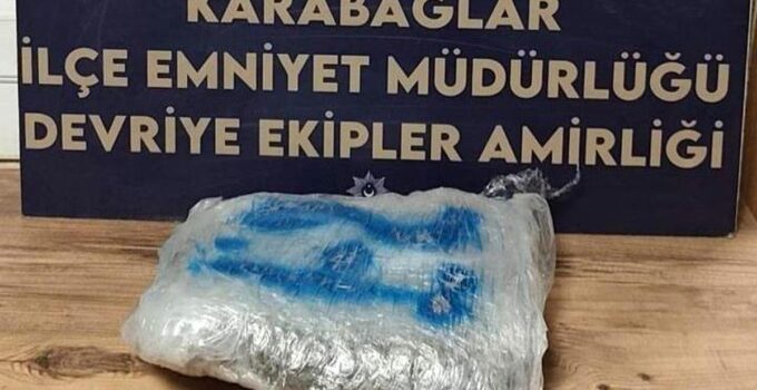 Polisten kaçan motosikletliden 1 kilo 200 gram uyuşturucu çıktı