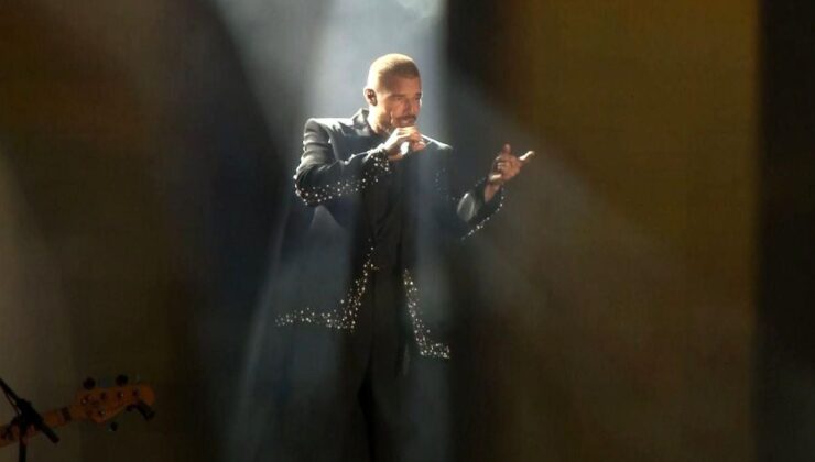 Ricky Martin 15 yıl aradan sonra İstanbul sahnesinde