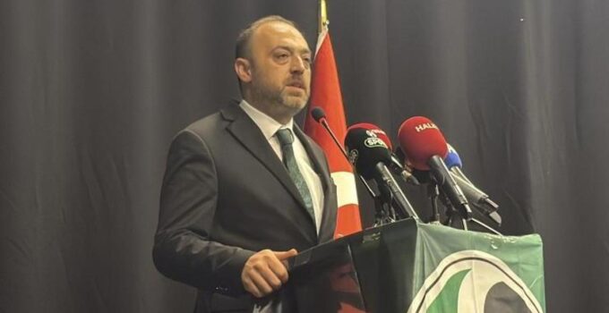 Sakaryaspor’da Enes Zengin: İnşallah güzel günler bizi bekliyor