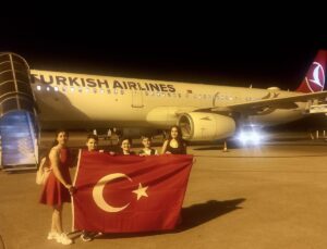 Samsunlu öğrenciler Asya Uluslararası Matematik Olimpiyatı için Vietnam’a gitti