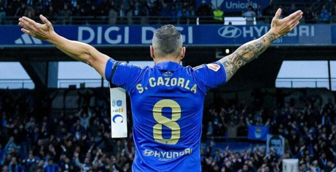 Santi Cazorla futbola veda etti