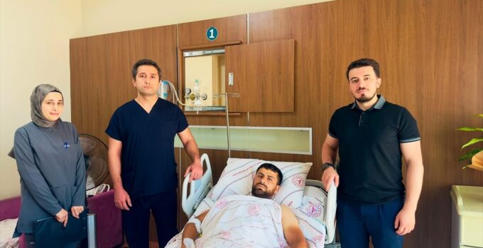 Siirt’te bacağını beton mikserine kaptıran kişi ameliyatla sağlığına kavuştu