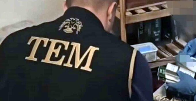 Silahlı terör örgütü üyesi 17 şüpheli yakalandı