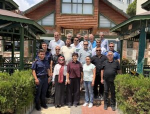 Silifke Kaymakamı Eyüp Fırat, ilçedeki gazetecilerle bir araya geldi