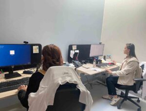 Sivaslı Sağlıkçılar İsveç’te Dijital Gebe Eğitimi Uygulamalarını İnceledi