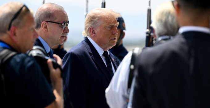 Trump, NATO Zirvesi İçin Ankara’ya Geldi, Erdoğan Tarafından Karşılandı