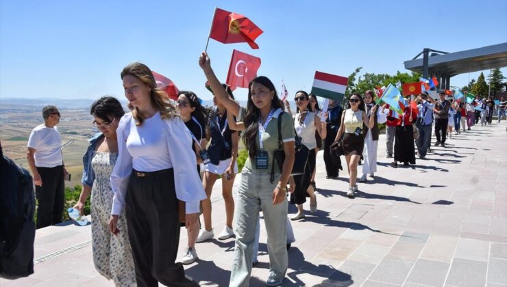 Türkiye’de ilk defa gerçekleştirilen psikokültürel gençlik programı sona erdi
