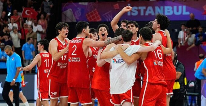 U-17 Milli Takım yarı finale yükseldi