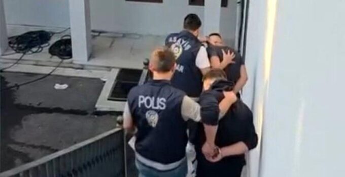 Üsküdar’da uyuşturucu operasyonu: 1 kilo 816 gram madde ele geçirildi