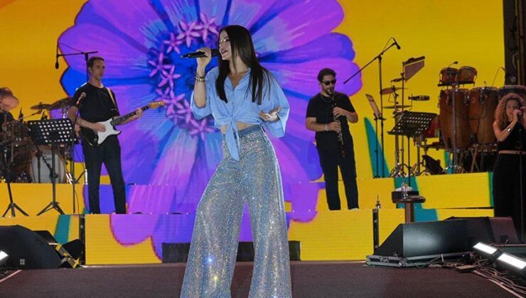 Van’da Simge Sağın rüzgârı! ‘Aşkın Olayım’la festival alanı sallandı