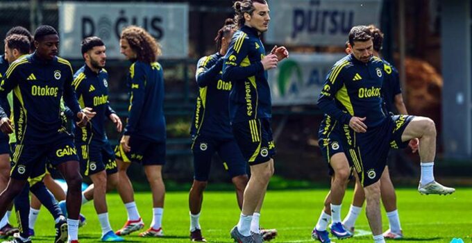 Ve Fenerbahçe’de imza an meselesi! 1 yıllık sözleşme imzalanacak…