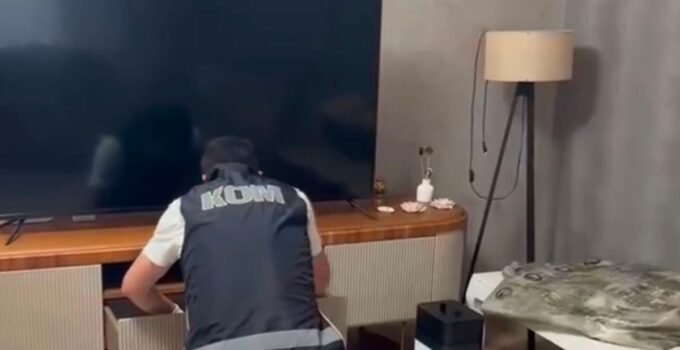 Yatırım vaadiyle dolandırıcılık yapan şebekeye operasyon: 11 gözaltı