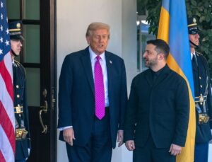 Zelenskiy: Trump ile Patriot füzelerinin Ukrayna’da üretimini görüştük