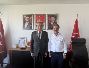 Siirt Vakfı Anadolu Yakası Şubesi’nden CHP Genel Merkezi’ne Anlamlı Ziyaret