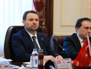 <a href="/finans/">FİNANS</a>