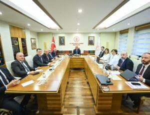Bakan Ersoy, TİSAD heyetini kabul etti