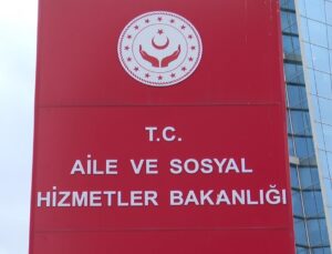Bakanlık, Bakıma Muhtaç Anne ve Oğluna Sahip Çıktı
