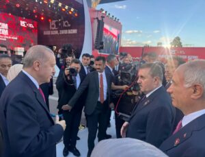 BBP Lideri Destici’den AK Parti’nin 25. Kuruluş Yıl Dönümü İçin Tebrik Mesajı