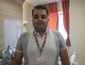 Benzin sızıntısı sigarayla parladı: Çift yaralandı