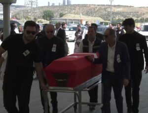Eski CHP Genel Başkan Vekili Mehmet Cevdet Selvi Son Yolculuğuna Uğurlandı