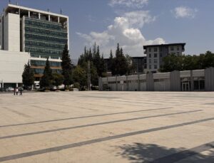 Güneydoğu’da Sıcak Hava Hayatı Olumsuz Etkiliyor