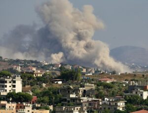 İsrail saldırılarında Lübnan’da ölü sayısı 8.915’e yükseldi
