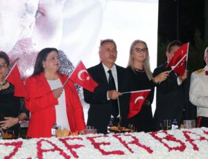 İzmir’de 30 Ağustos Zafer Bayramı Resepsiyonu