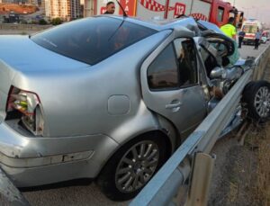Kırıkkale’de otomobil, otobüse çarptı; 1 ölü