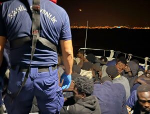 Kuşadası’nda 29 Kaçak Göçmen Yakalandı