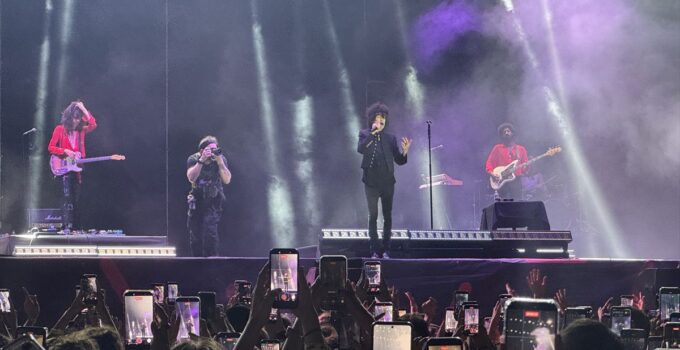 LP, İstanbul’da Hayranlarıyla Buluştu