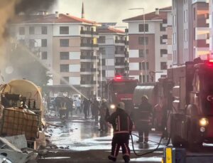 Malatya’da deprem konutları şantiyesinde yangın: 180 konteyner kullanılamaz hale geldi
