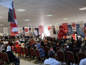 MHP Genel Başkan Yardımcısı Özdemir, partisinin Özvatan ilçe kongresine katıldı