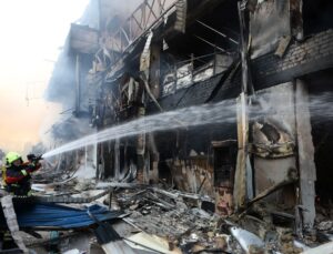 Rusya’nın Kryvyi Rih saldırısında 14 ölü, 121 yaralı