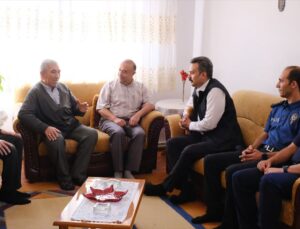 Şehit Tuncer Çeliker Kabri Başında Anıldı