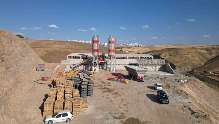 Siirt’te Beton Santrali ve Parke Taşı Tesisi Kuruluyor