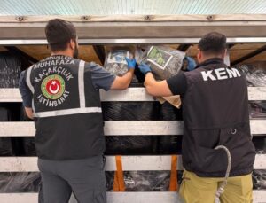 Sınırda 288 Kilo Esrar Ele Geçirildi