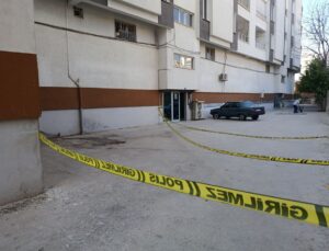Siverek’te Balkondan Düşen Kadın Hayatını Kaybetti