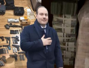 Süleymancıların lideri Alihan Kuriş’e yapılan operasyondan ilk görüntüler! İşte adreslerden çıkanlar