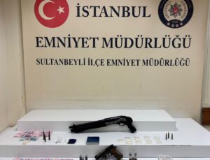 Sultanbeyli’de uyuşturucu operasyonu: 2 tutuklama