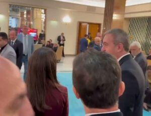 TBMM’de Tarihi Tokalaşma: DEM Partililer Bahçeli’ye Selam Verdi