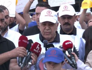 Türkiye Maden-İş üyeleri, Ulus Atatürk Heykeli önünden Gar’a yürüdü: “Hakkımızı almadan Ankara’dan ayrılmayacağız”