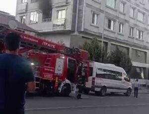 Yangın sırasında dairedeki patlama kamerada