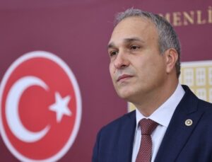 YENİ Parti’den Eğitim Çalışanlarına Bir Maaş İkramiye Teklifi