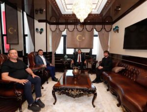 Yeşilay Hatay Başkanı Vali Masatlı’yı Ziyaret Etti
