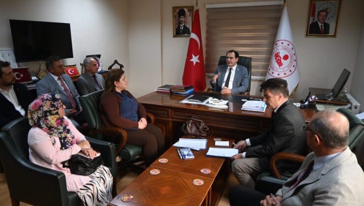 Afyonkarahisar Çay’da özel eğitim projeleri Kaymakam Türker başkanlığında görüşüldü