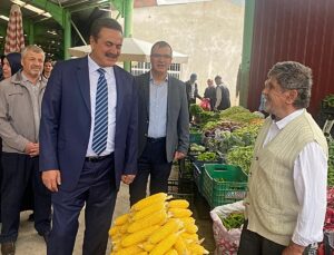 AK Parti Amasya Milletvekili İpek, Ahilik Haftası’nda esnafı ziyaret etti