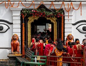 Albüm: Nepal’de Teej Festivali renkli görüntülere sahne oldu