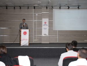 Amasya Göynücek’te İl Müftüsü Yavuz, Hz. Peygamber ve Güzel Ahlak konferansı verdi